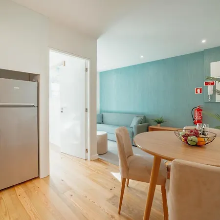 River Eyes Apartment *